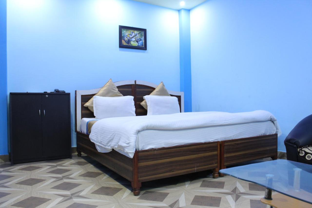 Assi River Guest House Варанаси Экстерьер фото