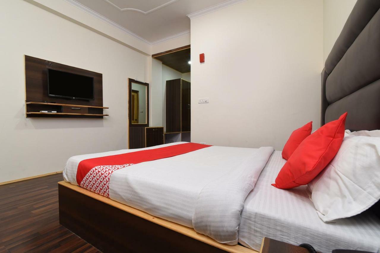 Assi River Guest House Варанаси Экстерьер фото