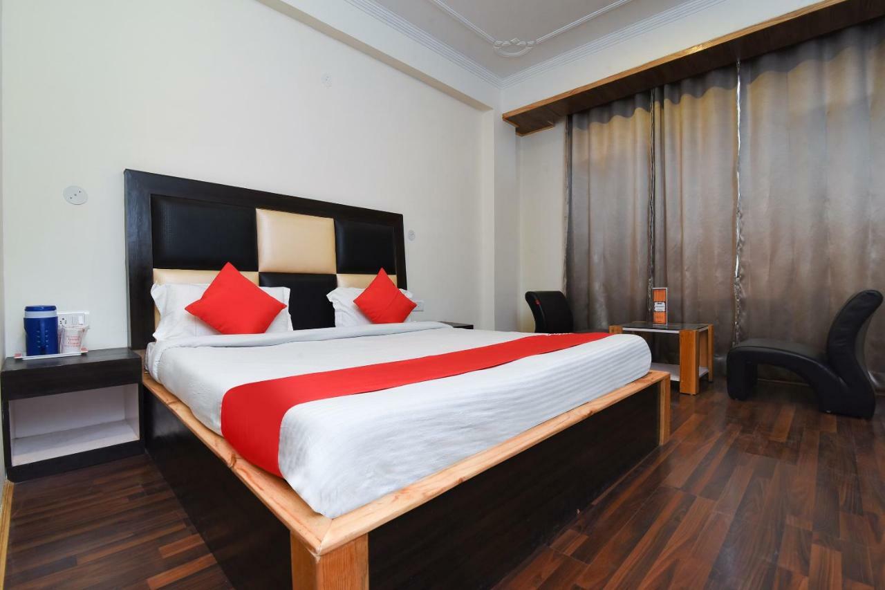 Assi River Guest House Варанаси Экстерьер фото